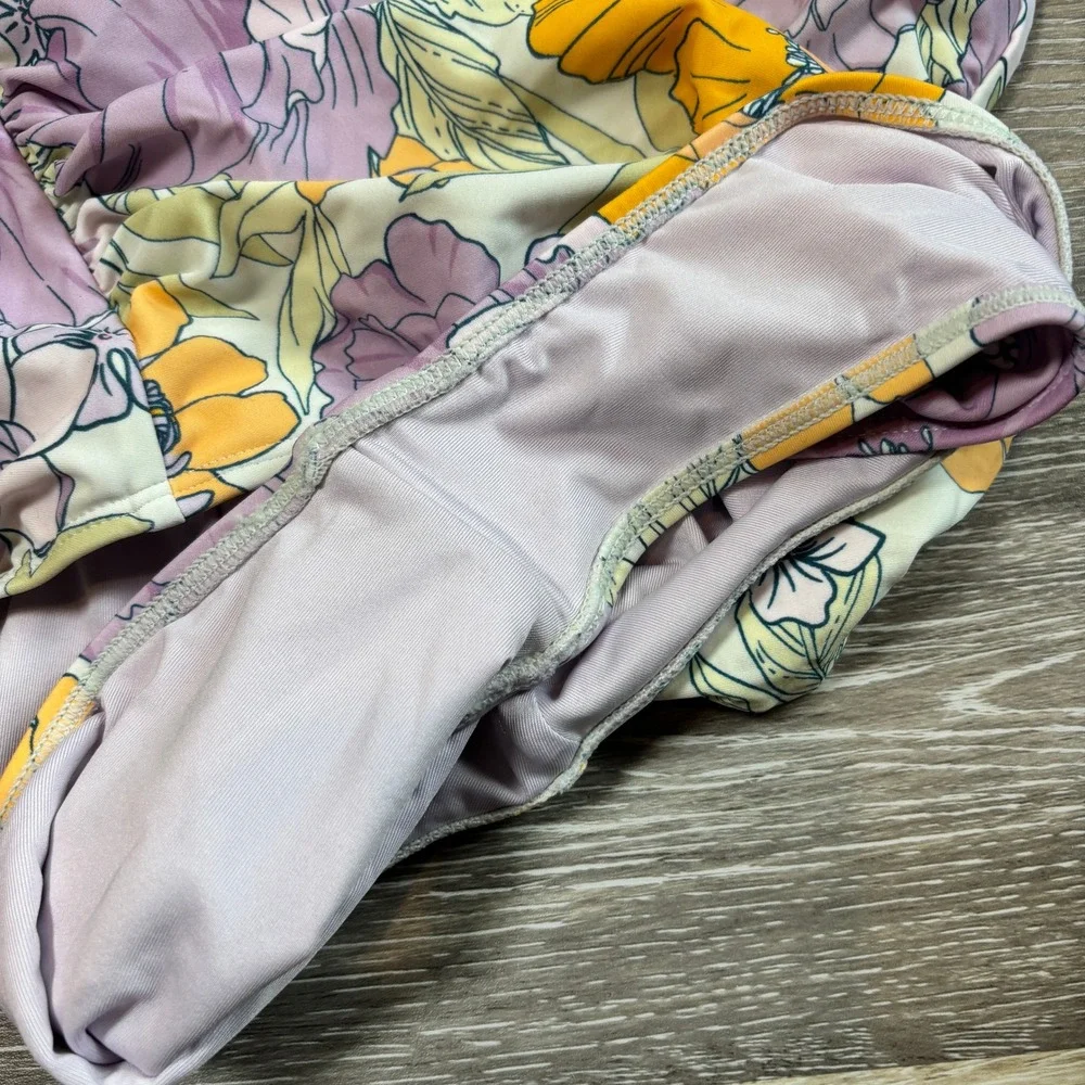 Cupshe Womens‎ Floral High Neck One Piece Swimsuit Lavender Yellow Small